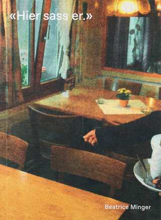 «Hier sass er» «Hier sass er» – book cover closed
